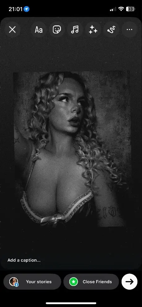 blondiebarbsxox
